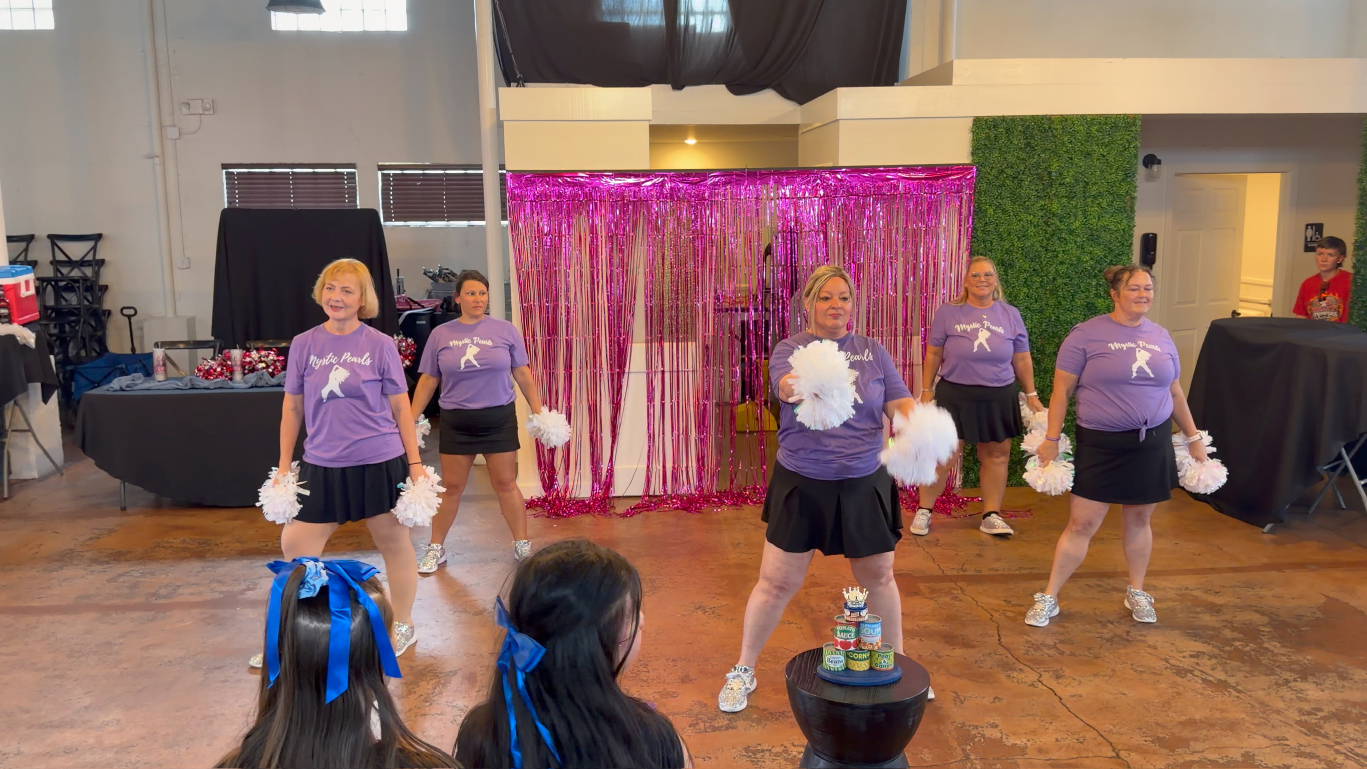 Mystic Pearls performance